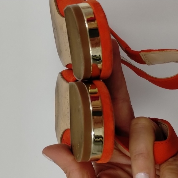 Marc Fisher Ltd. coral strap back flats size 7M pointed toe flats gold accent - Picture 9 of 10